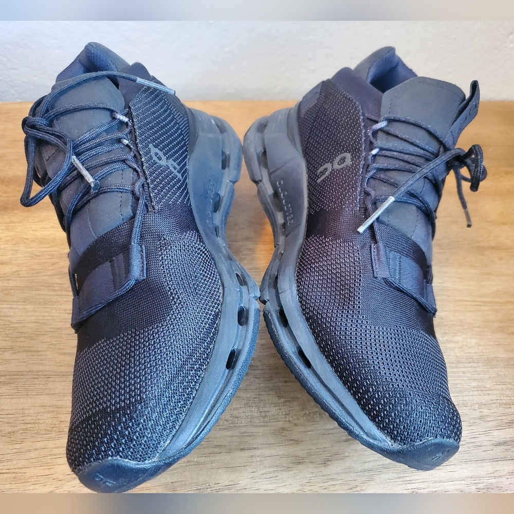 On Cloudnova Running Triple Black Sneaker Womens 10